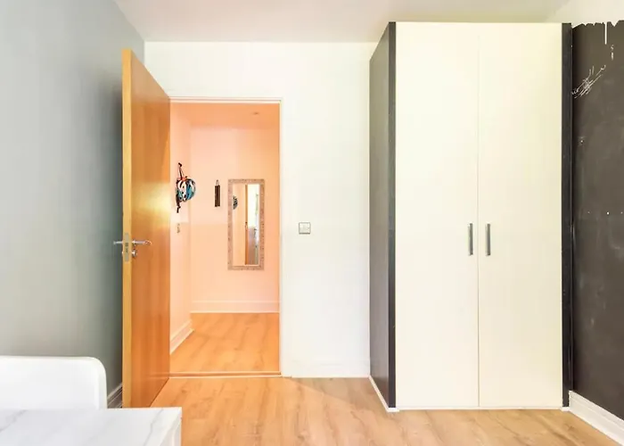 Spacious With Relaxing View Habitación en casa particular *